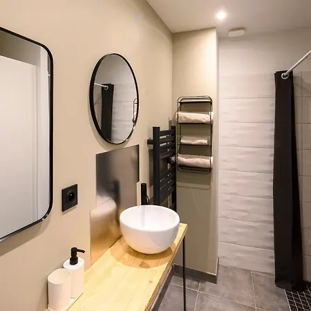 Apartment Le Passage Des Cinq - 5 Min Du Tram 15 Min Strasbourg Centre